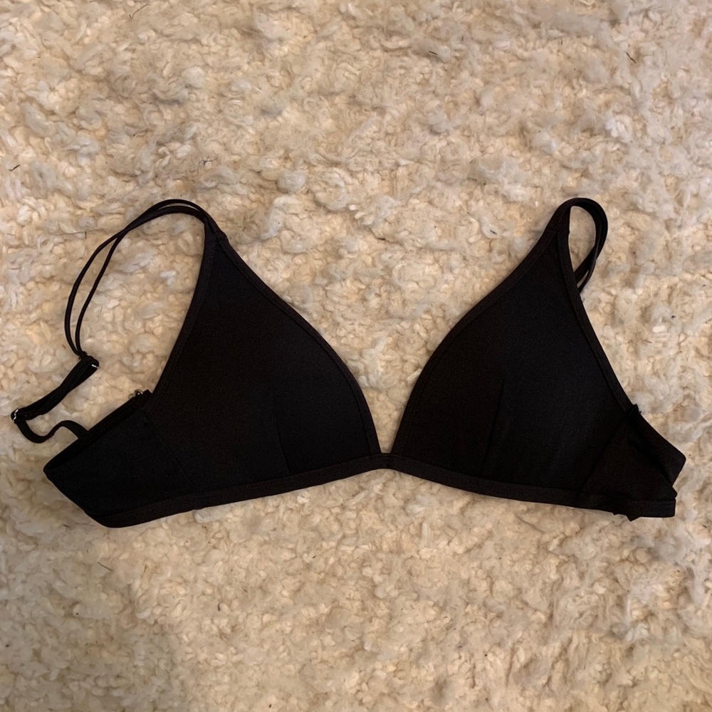 H&M bathing suit top